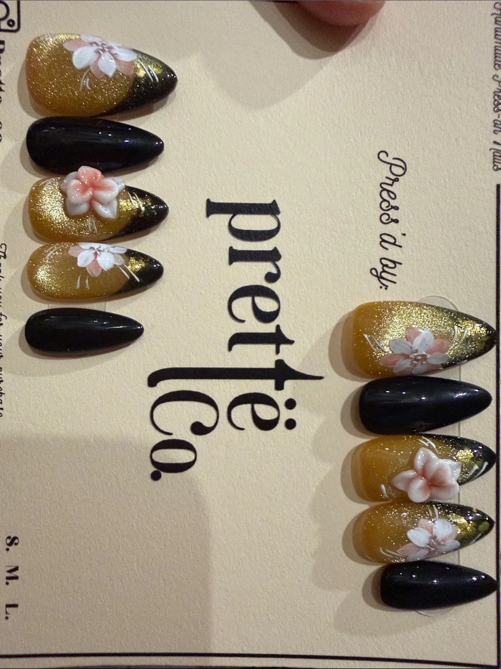 Gold & Black Floral handmade acrylic Press-On Nail Set